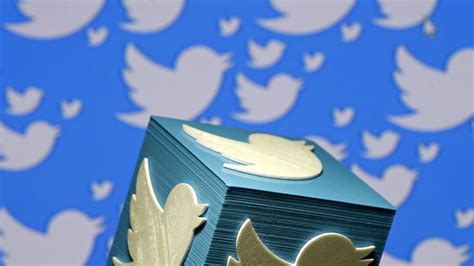 twitter suspends 235k ‘extremist accounts