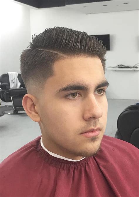 Choosing the perfect round face hairstyles men does not rely on the coolest cuts or the latest trends. Mens Hairstyle For Round Faces - Unique Haircut Ideas
