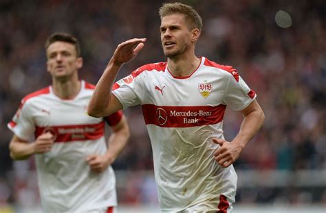 Alle news zu s04 heute am sonntag. VfB Stuttgart gegen Hannover 96: Top-Stürmer Terodde und ...