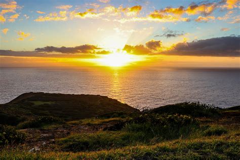 First Sunrise Of 2020 Hanauma Bay Ridge Hawaii Oc 6000x4000 Music