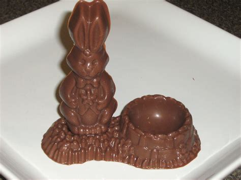Janis Cooks Chocolate Bunnies