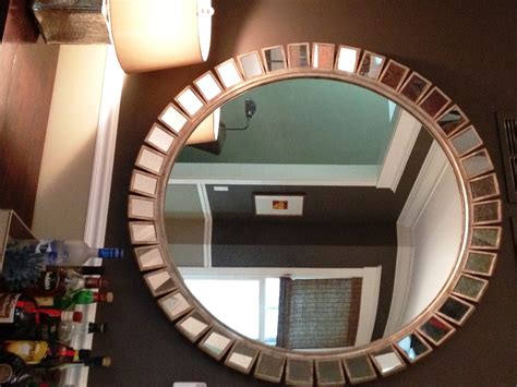 Showcase design in living rooms. Dining room mirror | twoinspiredesign