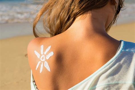 sunscreen myths that make dermatologists cringe reader s digest
