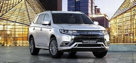 Dealer Mitsubishi Kediri Info Harga Promo Kredit Sales Mobil Baru