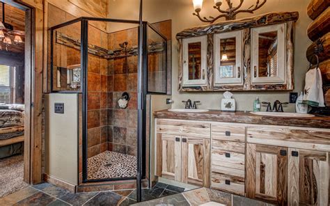 Precisioncraft has been building custom log and timber homes for clients in oregon since 1990. Log cabin kits let you build your dream mountain retreat ...