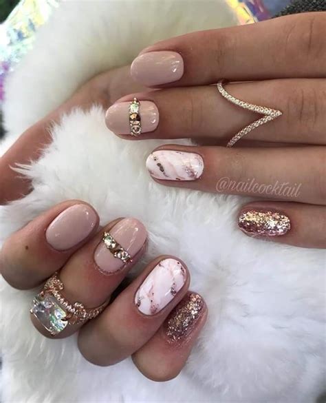 Pin By Audi On Nail Art Designs Rose Gold Nails Hair And Nails Nail Art Designs