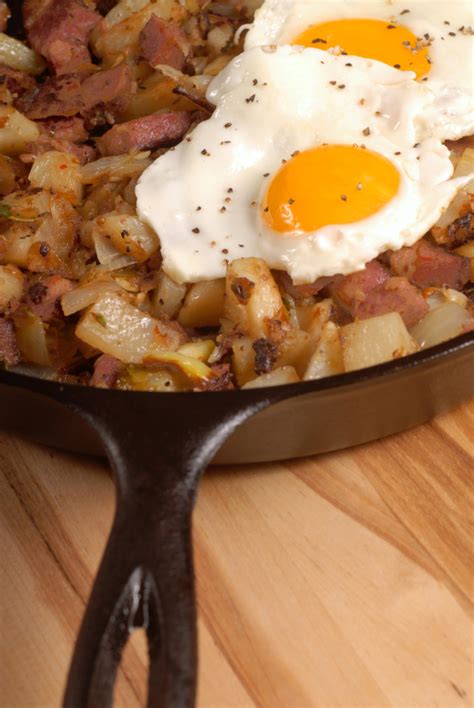 Thanksgiving Leftover Recipes Breakfast Hash The