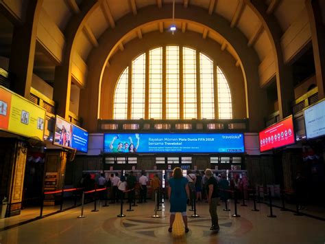 Studi JICA 1984, Relokasi Stasiun Jakarta Kota Diusulkan