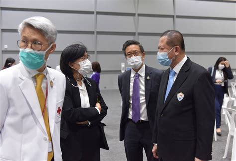 ร้องเรียนหลังฉีดวัคซีนโควิด ซิโนแวค พบผลข้างเคียงรุนแรง 7 ราย วอนทางคณะช่วยจัดสรรวัคซีนชนิดที่ปลอดภัย ฉีดวัคซีน เอกชนไร้ปัญหา ปธ.หอการค้าไทยปลื้ม พร้อมเดินหน้า ...