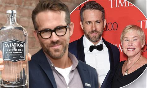ryan reynolds pens hilarious fake review for his gin company daily mail online