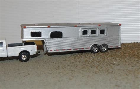 Dcp Ertl Custom Horse Trailer Farm Toy 164