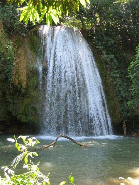 waterfall dominican republic beautiful waterfalls waterfall places to see