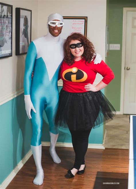 Frozone Mrs Incredible Running Costumes Diy Incredibles Costume Diy Running Costumes