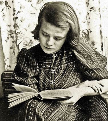 As a young college student. Sophie Scholl e la resistenza della Weisse Rose | Latina Città Aperta