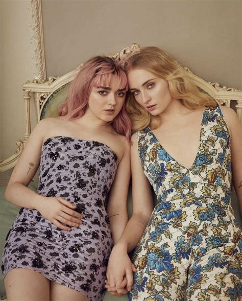 Sophie Turner And Maisie Williams My Ultimate Threesome Scenario Scrolller