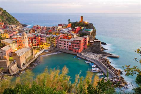 Vernazza Au Creux Des Cinque Terre Les Plus Beaux Villages D Europe