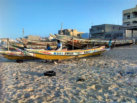 Les Pirogues Jason Lafave Dakar Senegal While Walking Alo Flickr