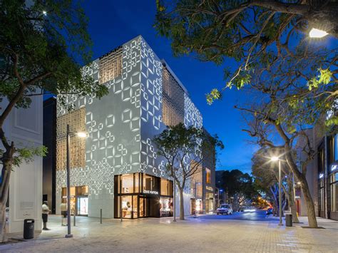 Louis Vuitton Miami Design District In Miami Florida Fl The Art Of
