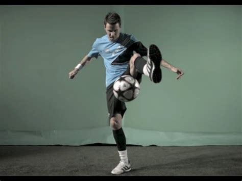 When one thinks of the most decorated footballers in the world, ryan giggs is possibly the first name that will enter people's minds. Learn Football Freestyle Trick - Around The World - YouTube