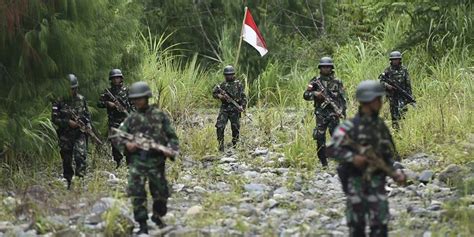 Indonesian Police Arrest 1500 In Papua Wsj