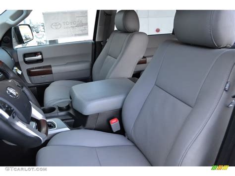 2015 Toyota Sequoia Platinum 4x4 Front Seat Photo 101770186