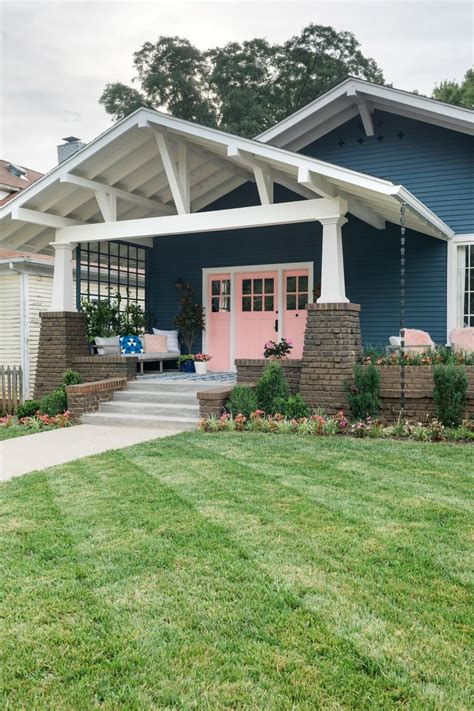 Here's how to take a tour of the home and enter the sweepstakes to win it. The updated HGTV Urban Oasis 2017 showcases an inviting ...