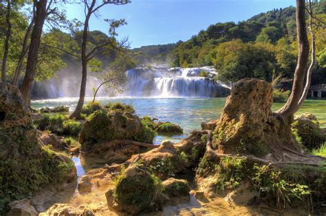 Die krka wasserfälle sind einer der bekanntesten naturschätze kroatiens. Nationalpark Krka in Kroatien | Urlaubsguru.de