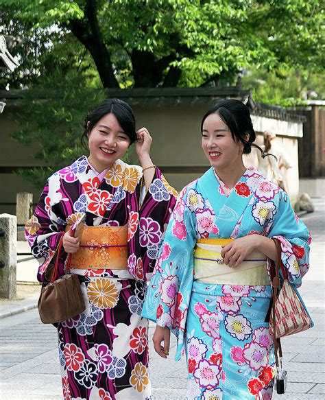 Japanese Women Wearing Yukata In Kyoto Japan Photograph By John Brown