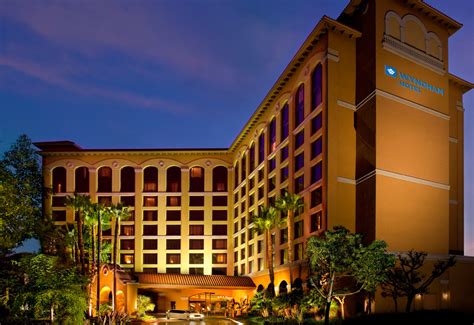 Wyndham Anaheim California California All Inclusive Resorts