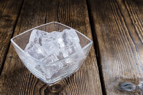 10 usos de los cubitos de hielo que te dejarán helada yo soy mujer