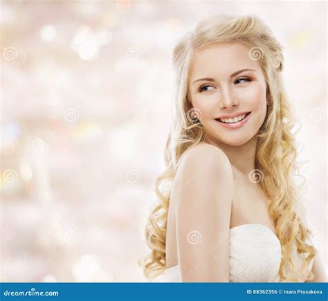 Fashion Model Long Blond Hair Woman Beauty Portrait Happy Girl Stock