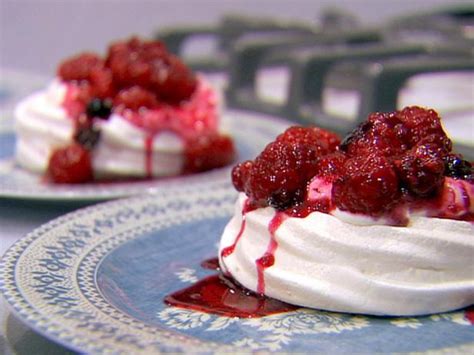 1024 x 683 jpeg 381 кб. Meringues Chantilly Recipe | Ina Garten | Food Network