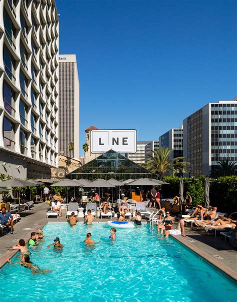 In Los Angeles Hotel Hipness Makes A Grand Return The New York Times
