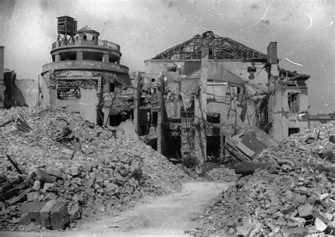 Bombed Ruins Rubble Berlin Zoo Germany 1945 World War Photos