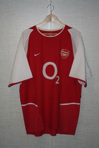 Arsenal Home Football Shirt 2002 2004 Sponsored By O2