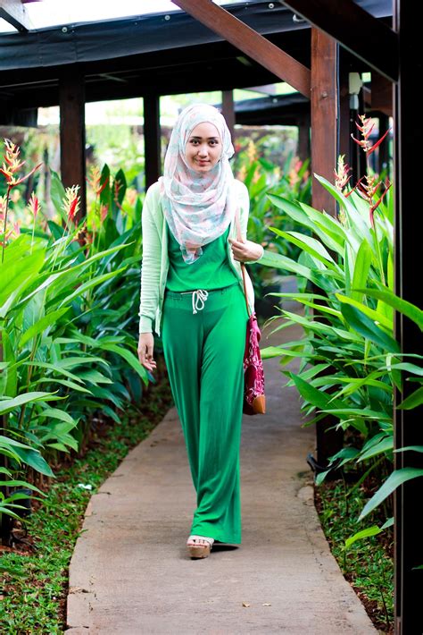 Model Hijab Dan Baju Muslim