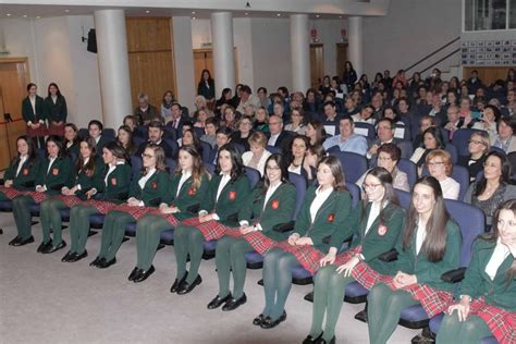 Las Acacias Graduó A Su 44 Promoción De Alumnas Vigo Atlántico Diario