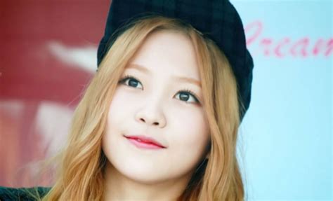 Umur berapa boleh ambil lesen kereta 2018. Ini Perkara Pertama Yang Yeri (Red Velvet) Ingin Lakukan ...