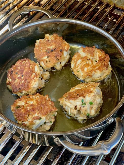 I am a marylander and yes marylanders do like their old bay but i don't know any marylander who has the exact same recipe for crabcakes. Crab Cakes with Lemon Caper Sauce - Grill Momma