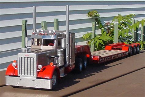 Wooden Model Peterbilt My 116th Pete With Lowboy Flickr