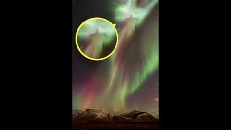 Jesus Christ Appears In The Aurora Borealis The Northern Lights Youtube