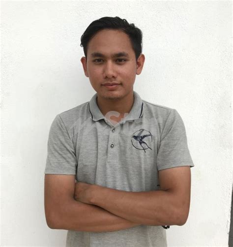 Terbaru, azhan rani yang melakonkan watak ini sendiri berkongsikan satu video lagu dari tagline yang sering digunakan oleh ustaz hamadi dalam drama ini iaitu 'wah hebatnya kamu yakinnya kamu'. Hebatnya kamu! Umur baru 20 tahun dah ada motosikal ala ...