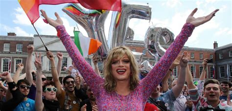 overwhelming majority votes to legalize same sex marriage in ireland foreign policy