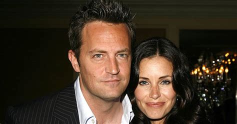 The Truth About Matthew Perry And Courteney Cox S Relationship