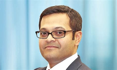 India's fashion expert brings you a variety of footwear, clothing, accessories and lifestyle products for women & men. Franklin Templeton Appoints Malaysia Country Manager
