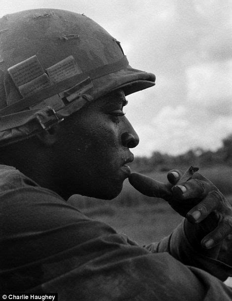 Back To Vietnam Traumatised Soldiers Never Before Seen Photo Diary