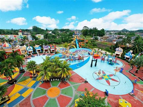 Demikianlah informasi tentang harga tiket masuk waterboom bali termasuk berbagai fasilitasnya. Kolam Renang Waterboom Di Kota Bandung - KOLAMA