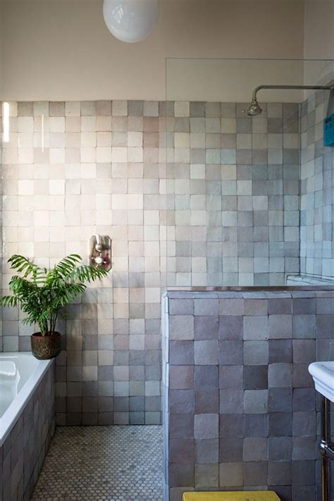 Download Bathroom Wall Tile Ideas Pics Blogcerradooirquesi