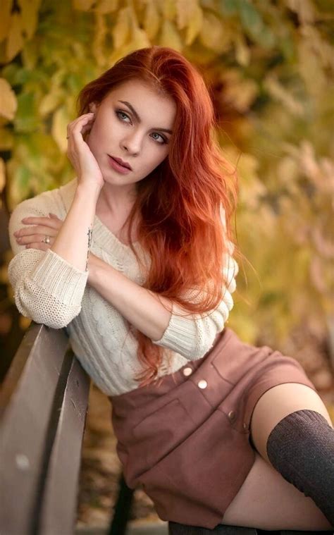 Pin By Beautiful Women Of The World On Red Hot Redheads Beautiful Redhead Beautiful Red Hair