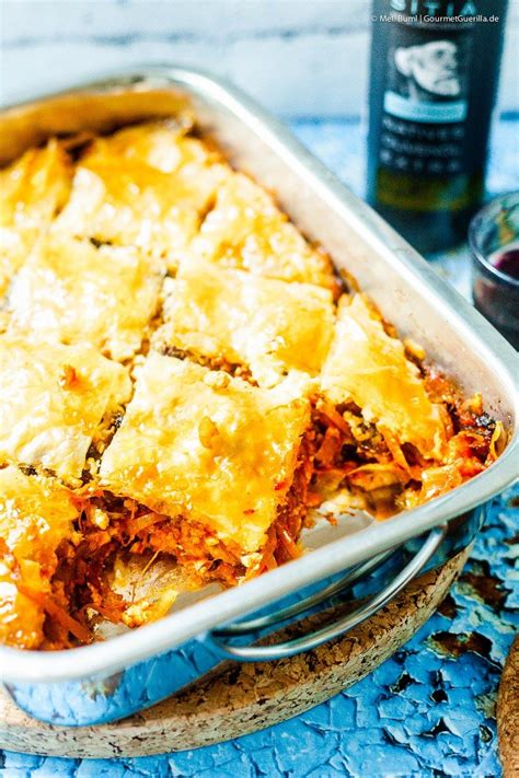 Herzhaftes Griechisches Baklava mit Feta Tomaten und Fenchelsalat Und